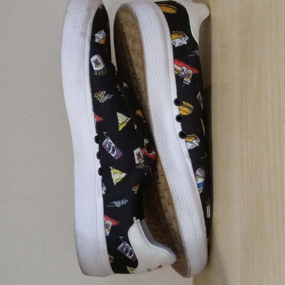 Adidas Bevis & Butthead Slip-on Sneakers 7.5 - Picture 6 of 7